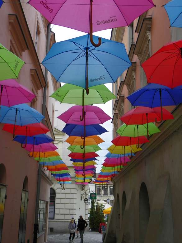 Regenschirme in Tarnów Online-Puzzle