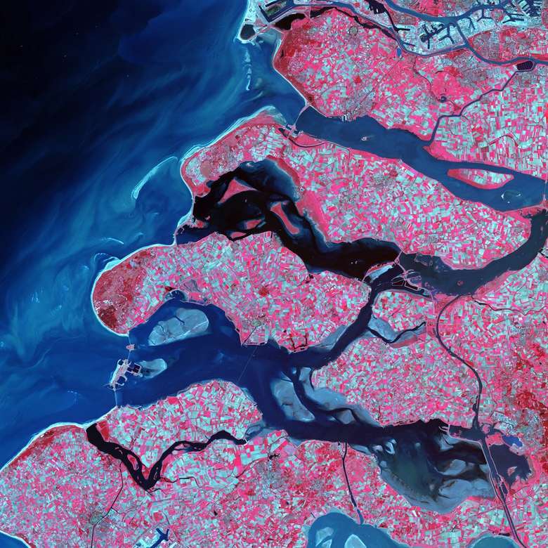 piros és kék világtérkép kirakós online