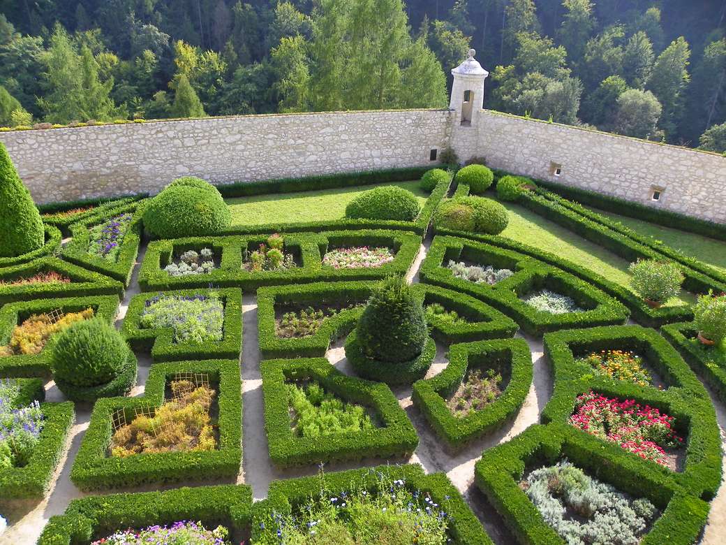 Krásná zahrada online puzzle
