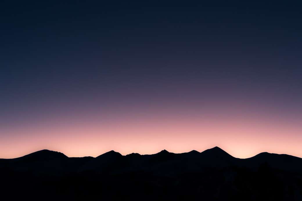 silhouet van de berg legpuzzel online