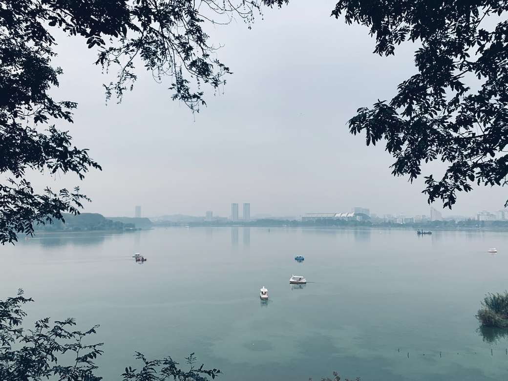 南京-玄武湖 онлайн-пазл