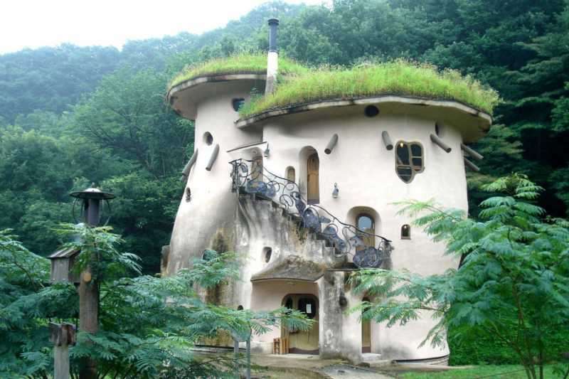 fabelhaftes Haus mit einem grünen Dach Online-Puzzle