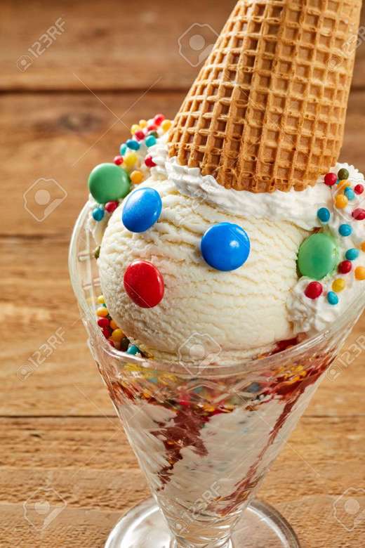 клоун мороженое онлайн-пазл