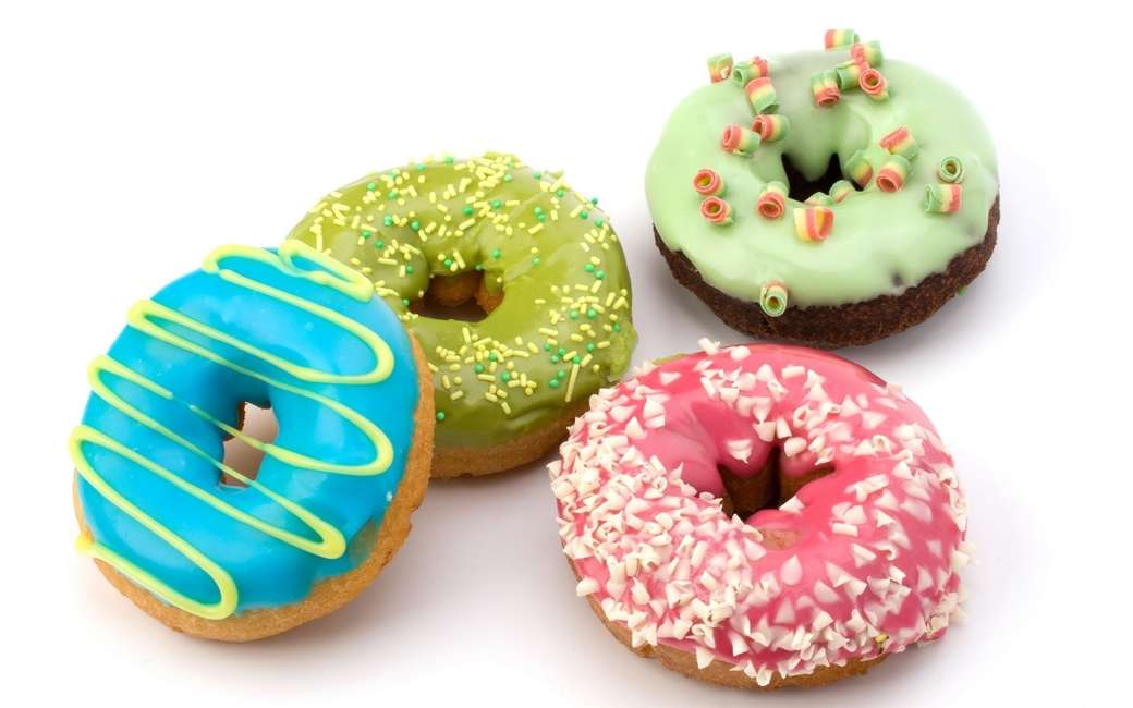 COLORFUL DONUTS online puzzle