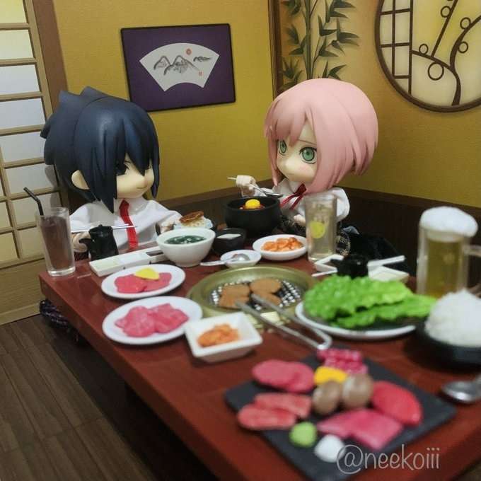 Sasuke a Sakura mají romantickou večeři skládačky online