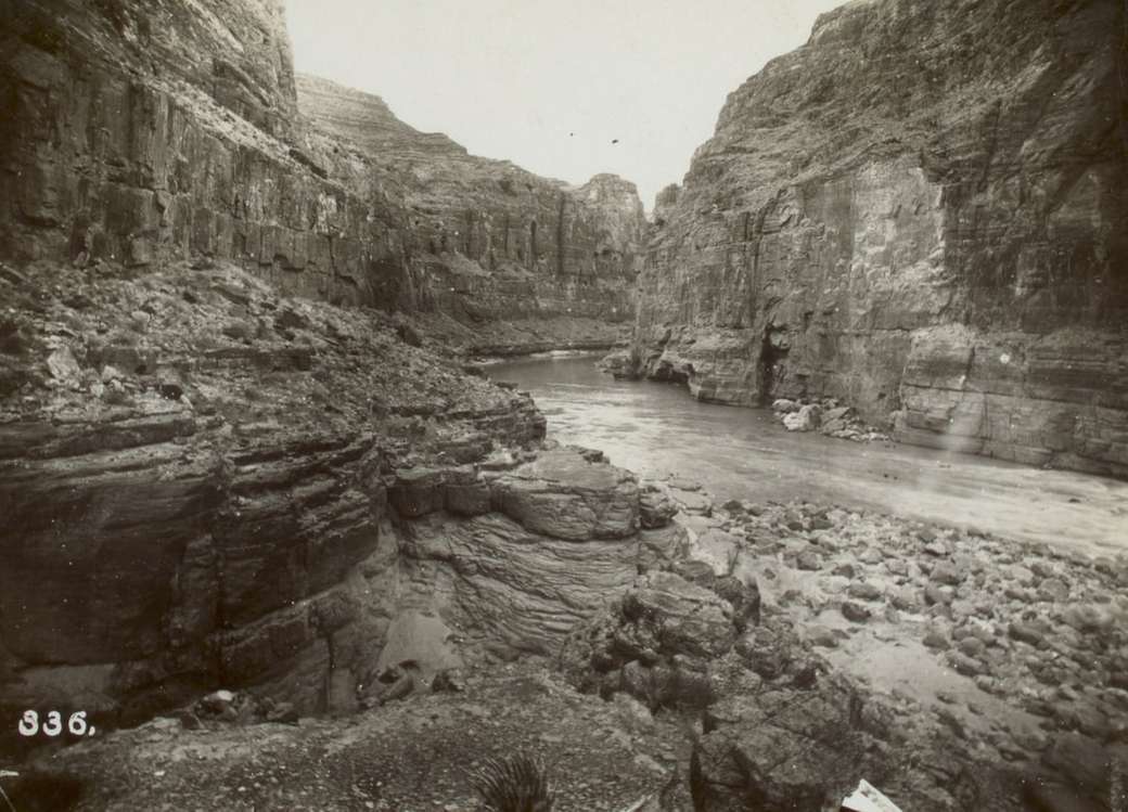 Мраморный каньон, около 1900 г. пазл онлайн