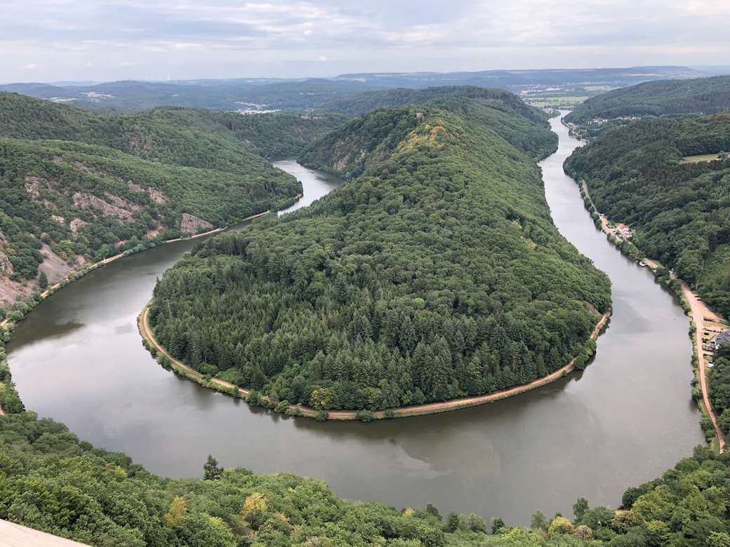 luchtfotografie van de rivier overdag legpuzzel online