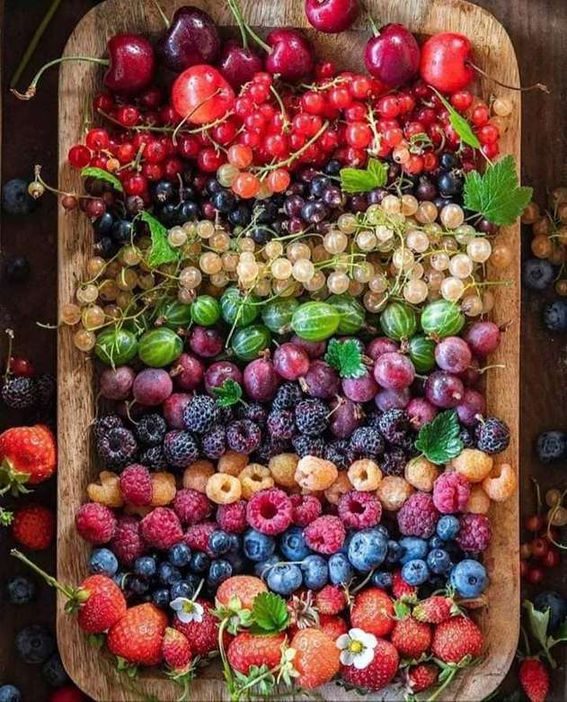 Многоцветни плодове 2020 =) онлайн пъзел