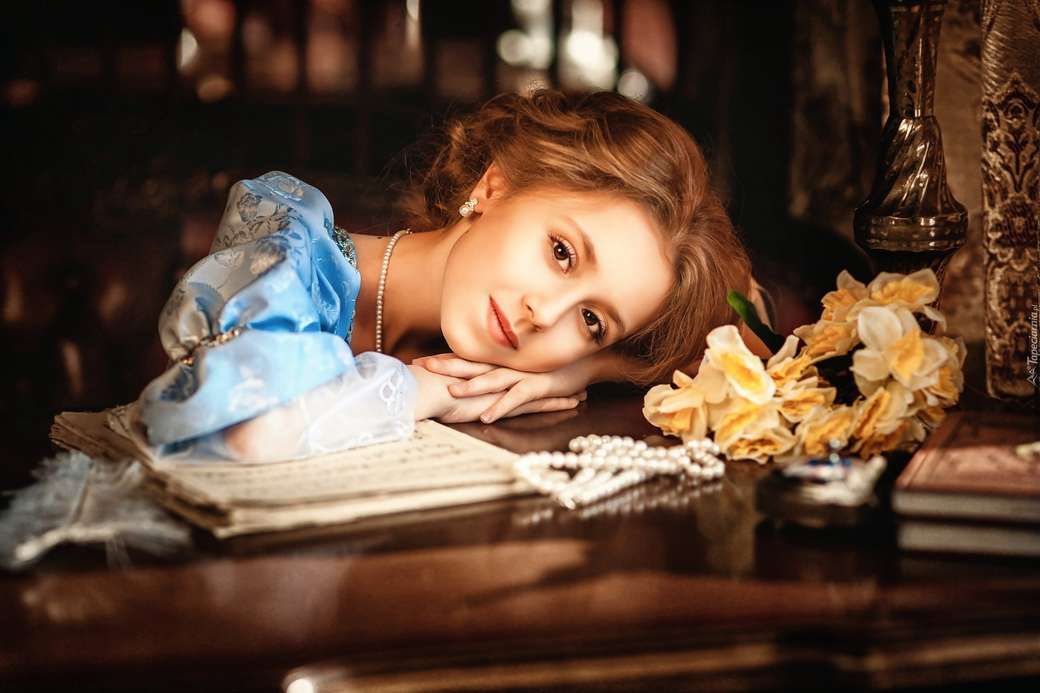 Pensive girl jigsaw puzzle online