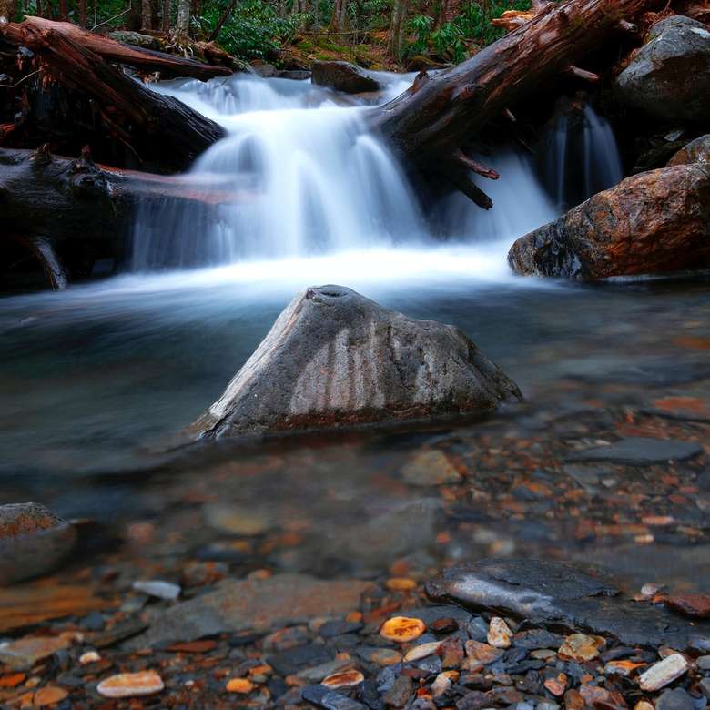 photographie time lapse du ruisseau d'eau puzzle en ligne