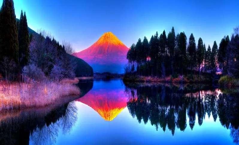 kleurrijke berg online puzzel