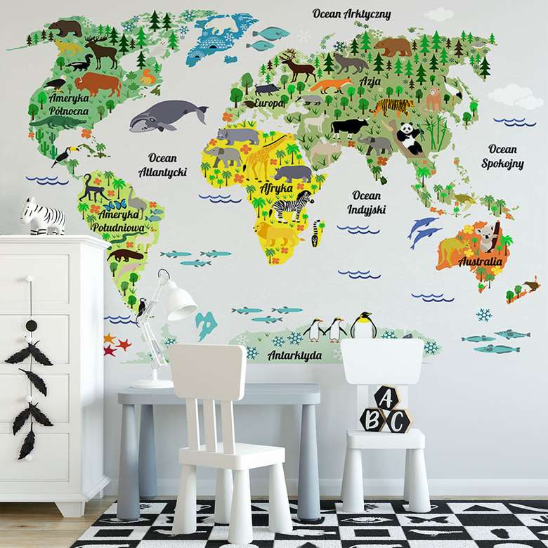 Chambre d'enfants avec beau papier peint puzzle en ligne