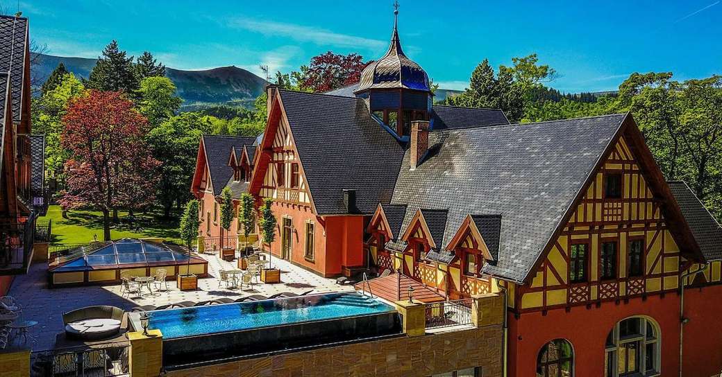 Hotel a Karpacz con piscina puzzle online