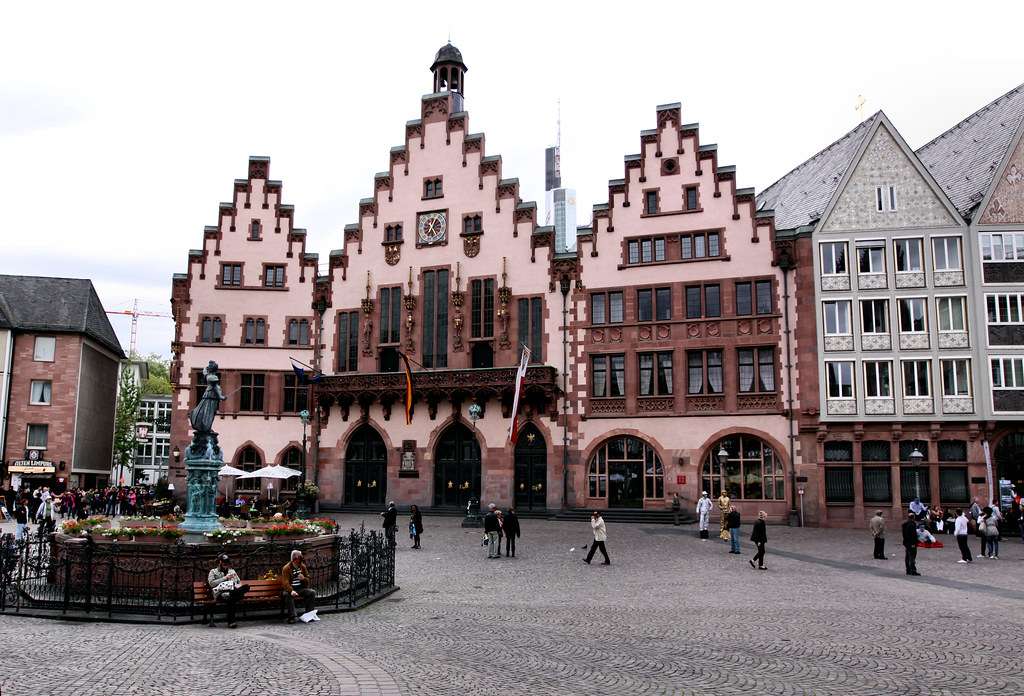 Frankfurt am Main Römerberg Puzzlespiel online