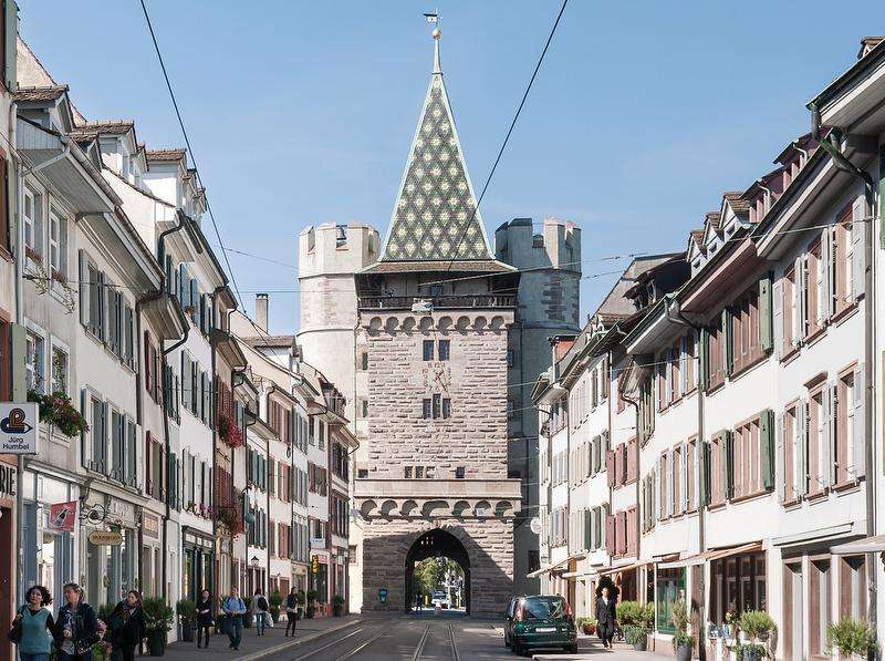 Basel Spalentor Schweiz pussel på nätet