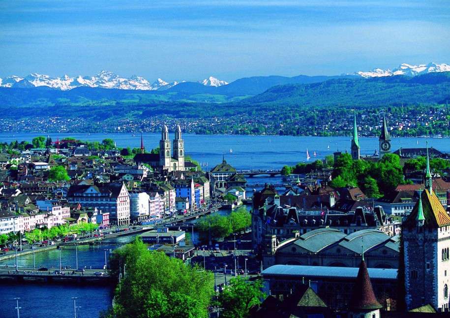 Zurich sur la Limmat et le lac de Zurich puzzle en ligne