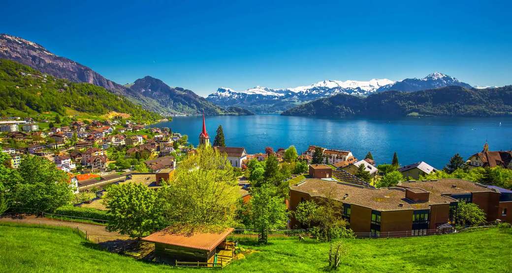 Швейцарски планински и езерен пейзаж онлайн пъзел