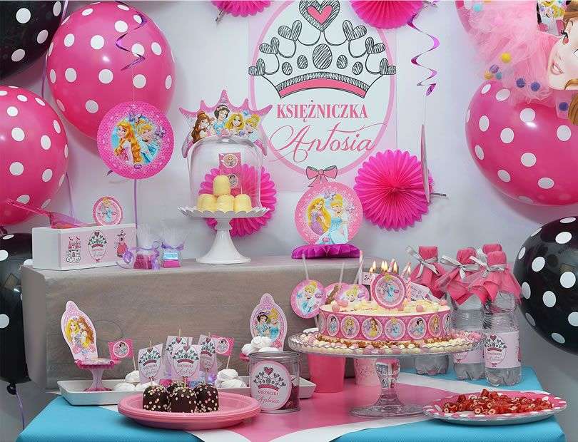 élvezet egy születésnapi partira kirakós online