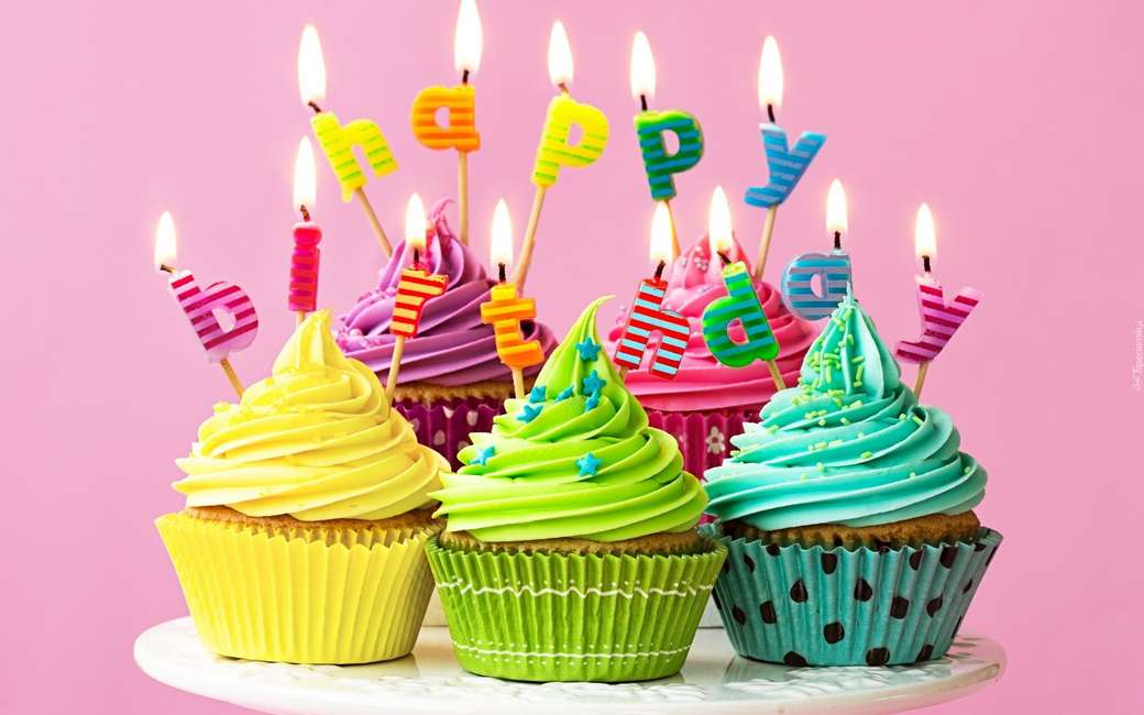 cupcakes de cumpleaños para un niño rompecabezas en línea