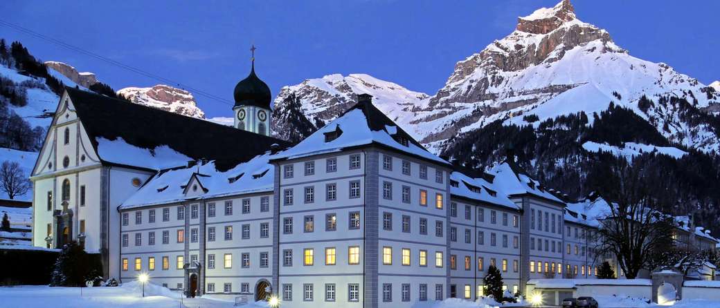Engelberg klooster in de winter online puzzel