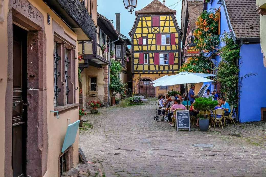 Vinařská vesnice Riquewihr v Alsasku online puzzle