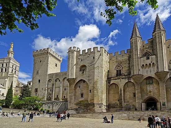 Avignon Provence Frankreich Puzzlespiel online