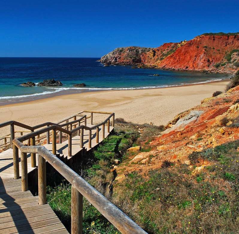 Пляж Амаду в Португалії онлайн пазл