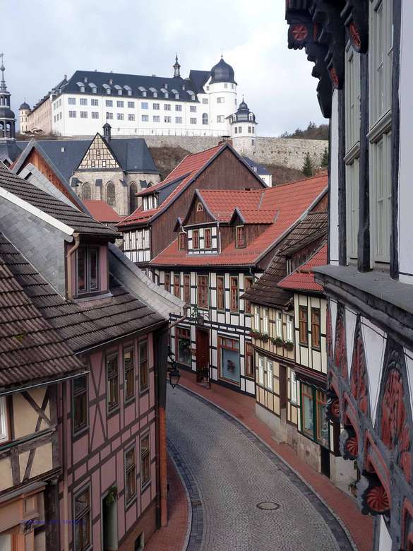 Stolberg s výhledem na hrad Harz skládačky online