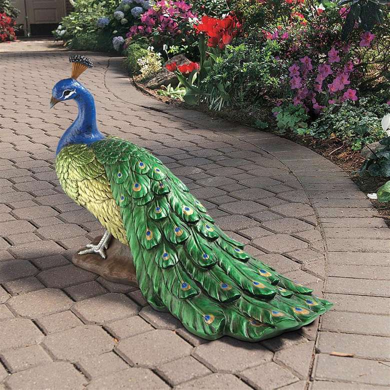 peacock with a green tail online puzzle