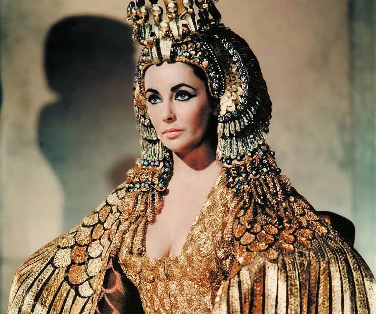 cleopatra film pussel på nätet