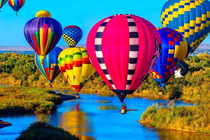 Пейзаж с балони. онлайн пъзел
