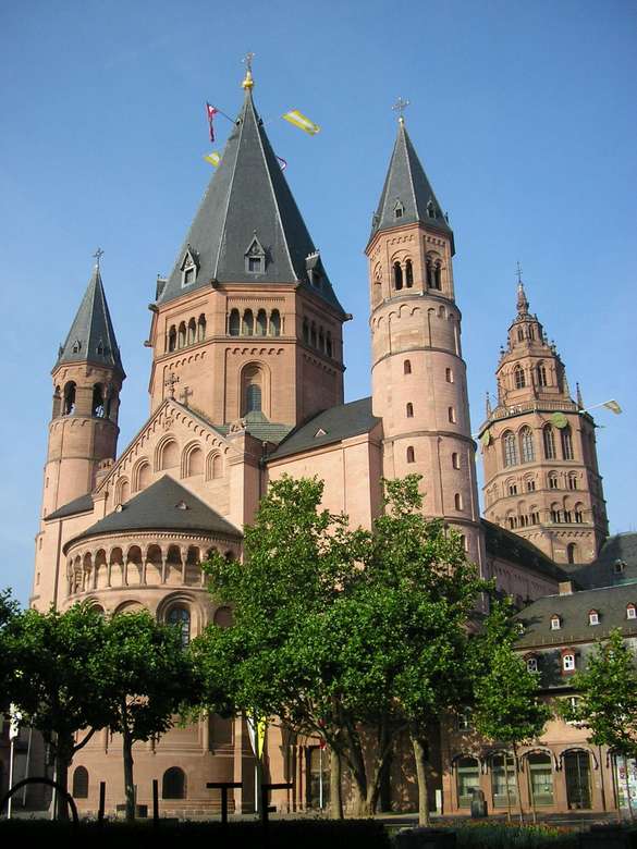 Катедрална църква в Майнц онлайн пъзел
