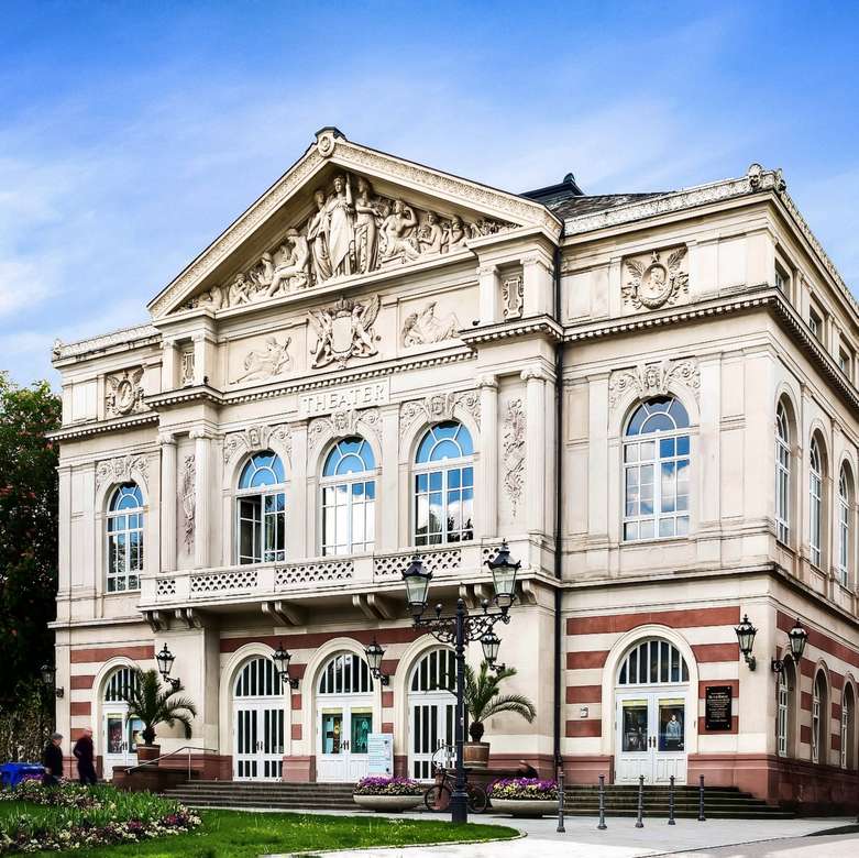 Teatro de Baden Baden rompecabezas en línea