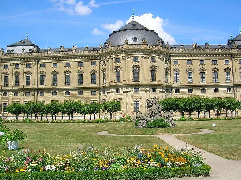 Complexul palatului din Würzburg jigsaw puzzle online