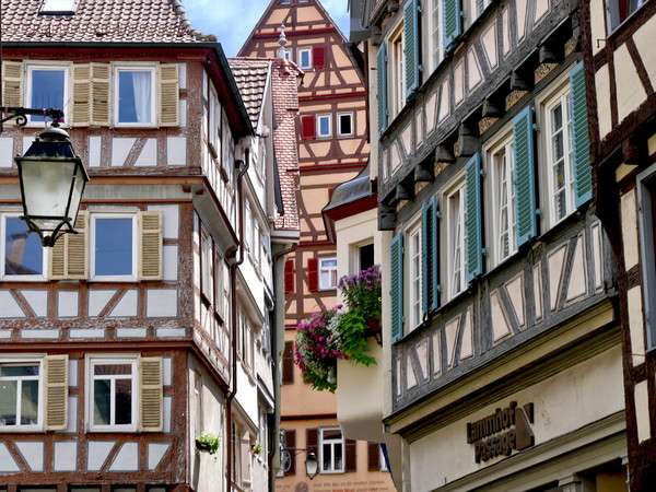 Tübingen Antigas casas de enxaimel na cidade velha puzzle online