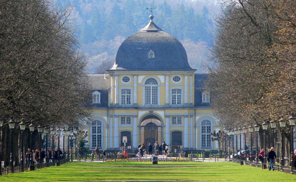 Боннский замок Поппельсдорф пазл онлайн