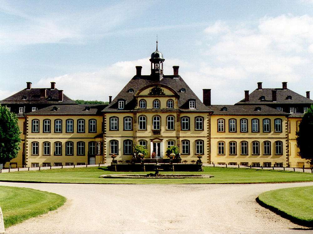 Holle Schloss Söderin Online-Puzzle