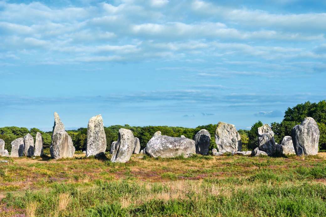 Carnac Bretagne ősi kő kultúrája kirakós online