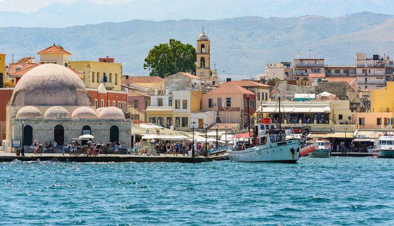 Orașul port Creta din Chania puzzle online