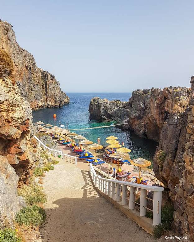 Plakias pe coasta de sud a Cretei puzzle online