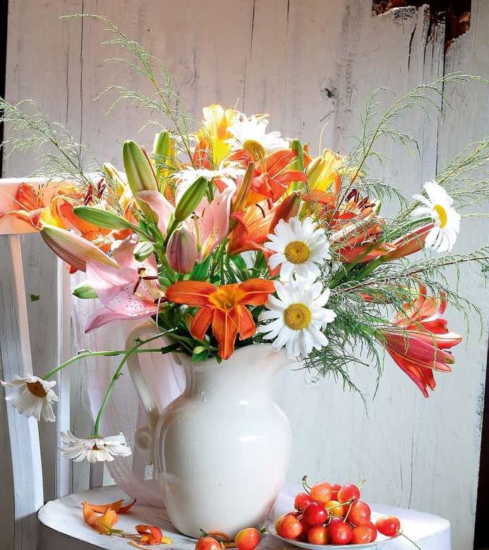 Квіти у вазі пазл онлайн