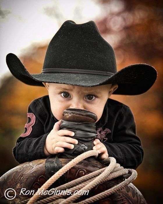 Malé dítě kovboj skládačky online