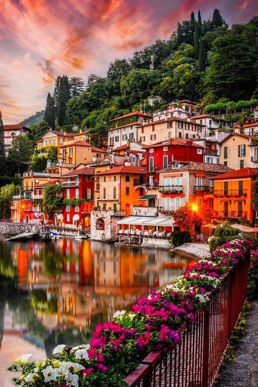 Alla dessa vackra färger i Portofino, Italien Pussel online