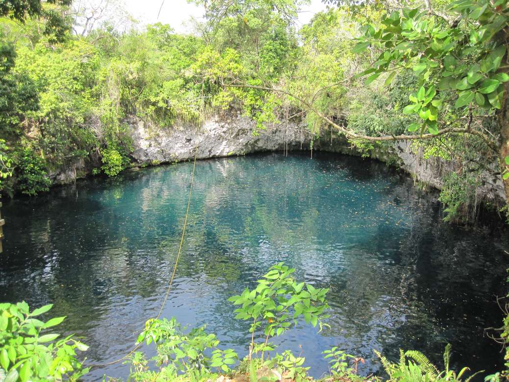 ドミニカ共和国の入浴湖 オンラインパズル
