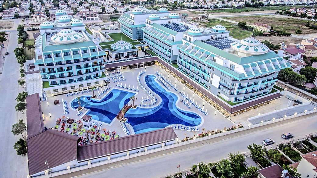 トルコ-ホテルセンシティブの眺め ジグソーパズルオンライン