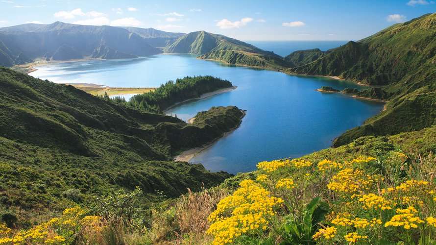 Paysage de l'île des Açores puzzle en ligne