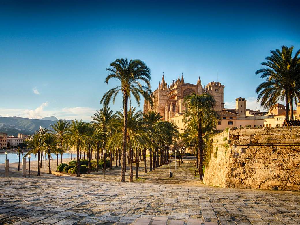Mallorca palmai székesegyház kirakós online