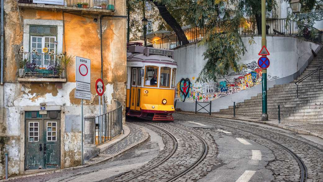 Σιδηροδρομικό αυτοκίνητο της Λισαβόνας Πορτογαλία online παζλ