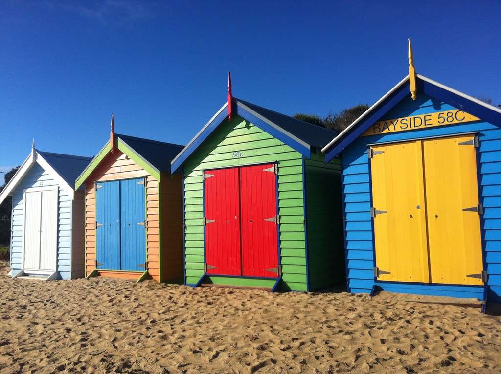 Capanne della spiaggia di Brighton GB puzzle online