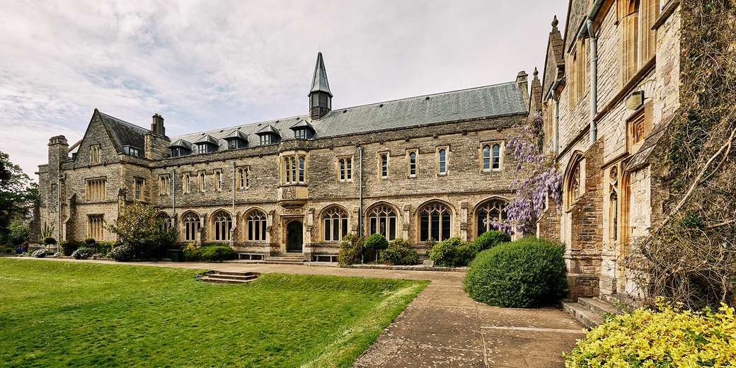 Чичестърски университет в Южна Англия онлайн пъзел